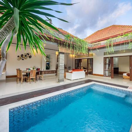 De Gani Villa Seminyak Dış mekan fotoğraf